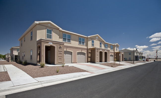 Primary Photo - Fort Bliss Family Homes