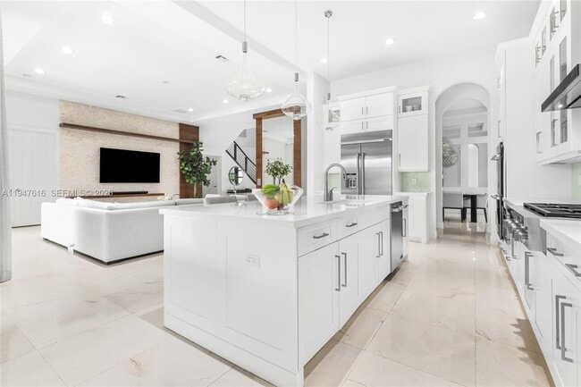 Building Photo - 10220 Sweet Bay Ct