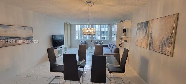 Building Photo - 5401 Collins Ave