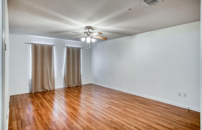 Building Photo - 3301 Paisano Trail