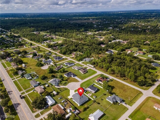 Building Photo - 2253 10th Terrace