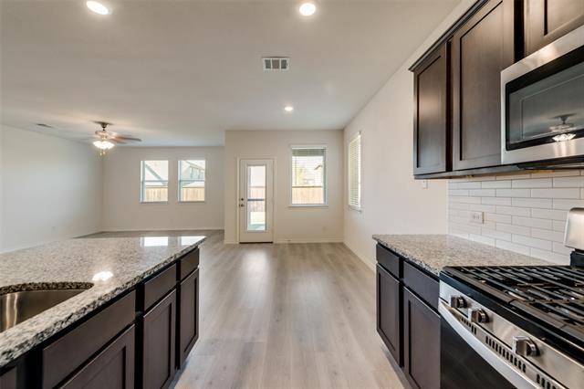 Building Photo - 6333 Crownmere Dr