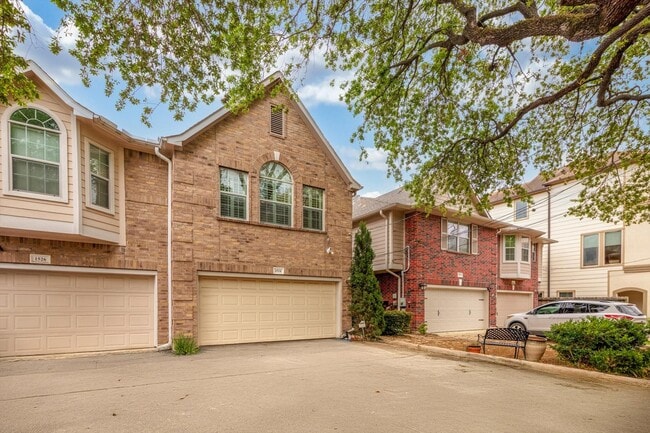 Building Photo - 1524 Birdsall St