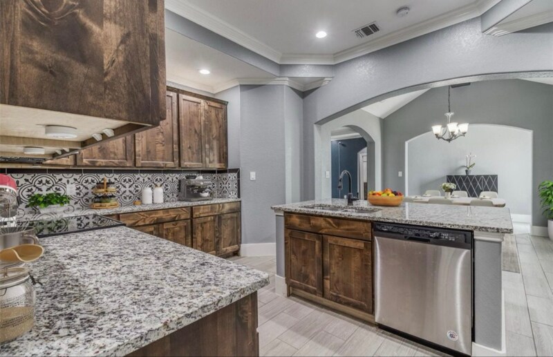 Building Photo - 478 Las Palomas Dr