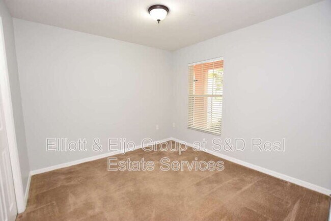 Building Photo - 1615 Laurel Meadows Dr