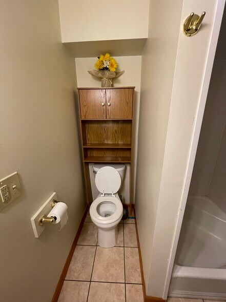 Building Photo - 1234 Isabella St