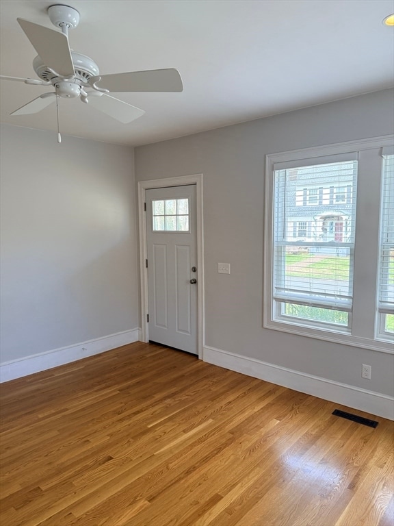 Building Photo - 20 Chestnut St