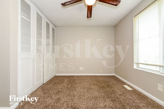 Building Photo - 4958 Isle Royal Ct