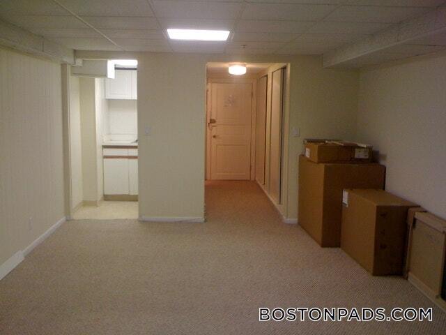 Building Photo - 62 Boylston St