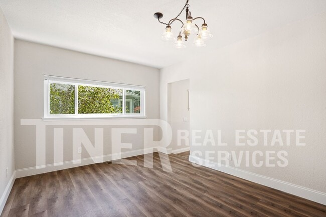 Building Photo - 4456 G St