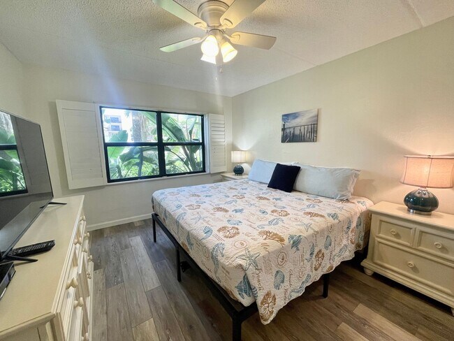 Building Photo - Furnished 2 Bed, 2 Bath Condo – Available Now!