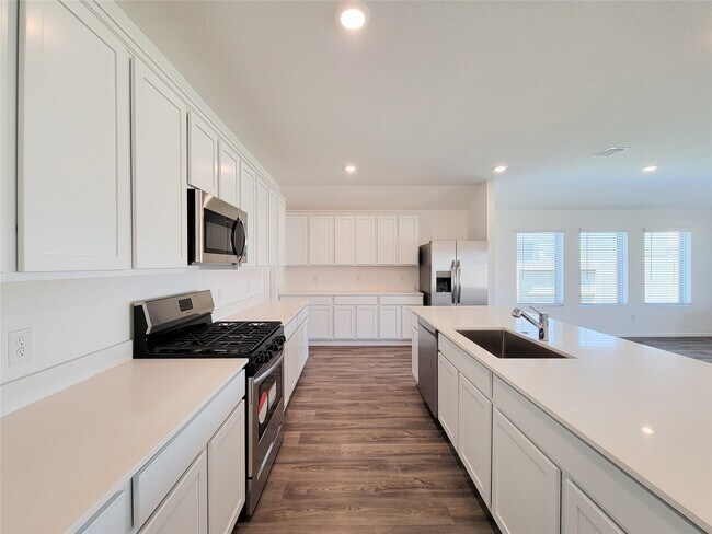 Building Photo - 26622 Castiel Dr