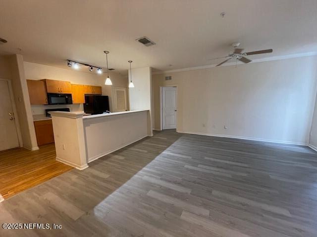 Building Photo - 1001 Monument Rd