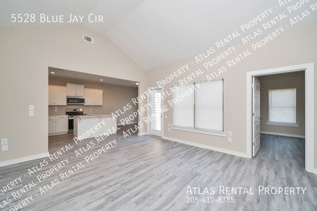 Building Photo - 5528 Blue Jay Cir