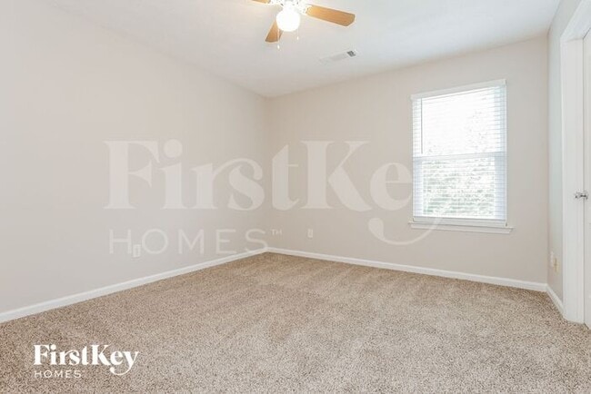 Building Photo - 45 Ratliff Dr