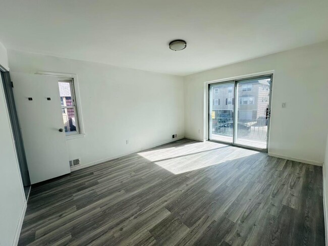 Building Photo - 16-11 215th St