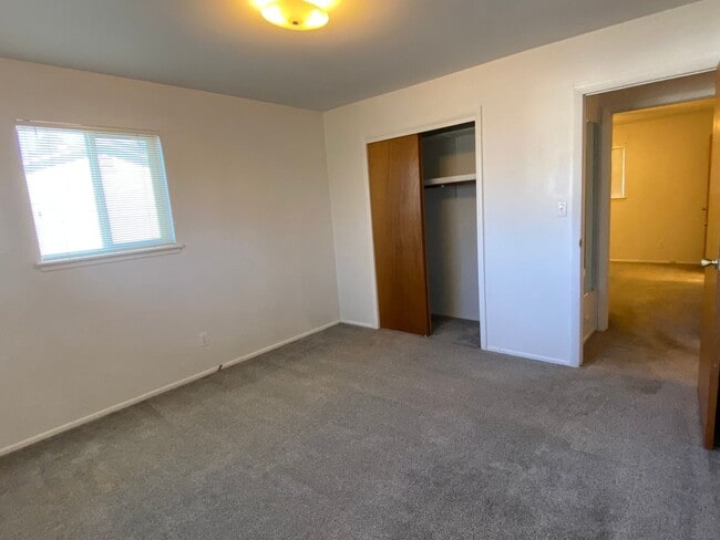 Building Photo - 1328 Woodmoor Ln