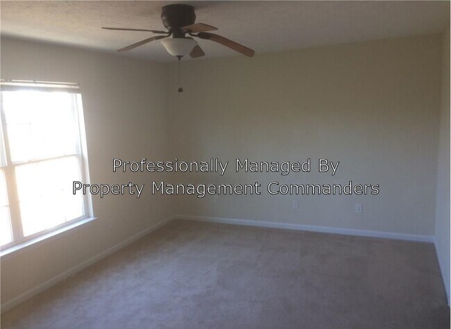 Building Photo - 1581 N King St