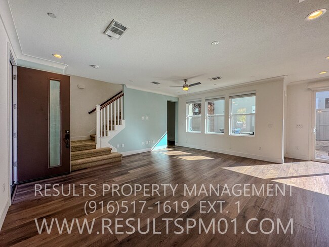 Building Photo - Spacious 4 Bedroom Home in McKinley Village Community