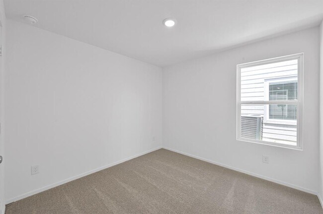 Building Photo - 31346 Black Cherry St