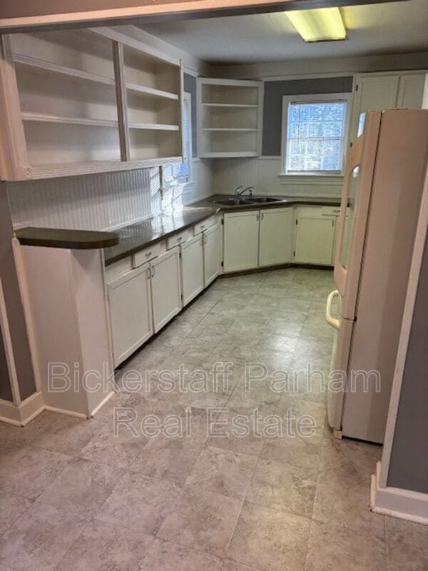 Building Photo - 3702 3rd Ave