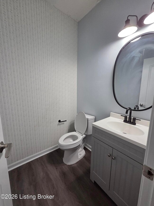 Building Photo - 272 St Regis Dr