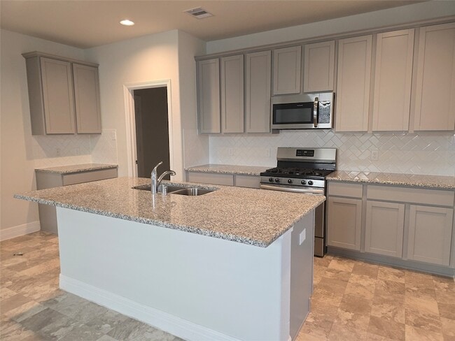 Building Photo - 40350 Bay Warbler Wy