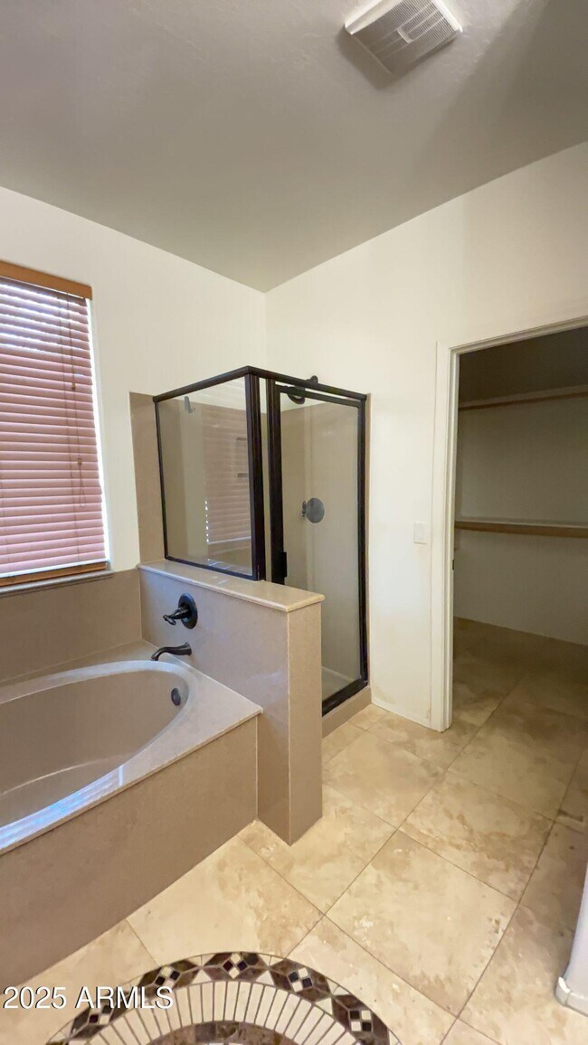 Building Photo - 21504 N Geraldine Dr