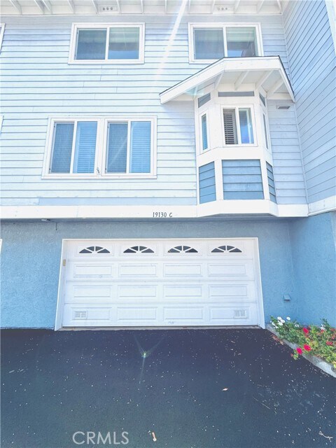 Building Photo - 19130 Beachcrest Ln