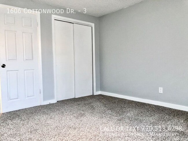 Building Photo - 1606 Cottonwood Dr