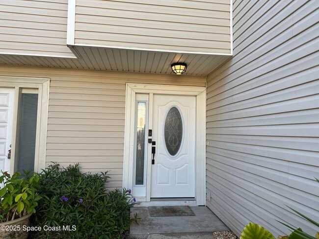 Building Photo - 56 Emerald Ct