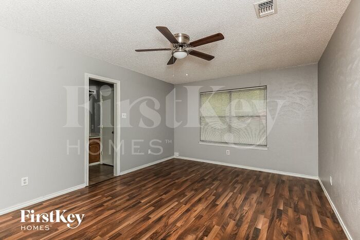Building Photo - 3944 Misty Meadow Dr