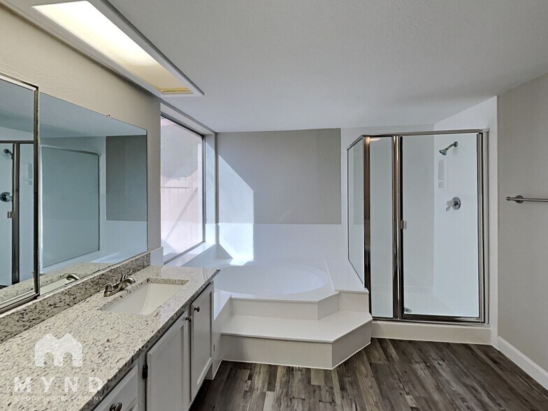 Building Photo - 19028 N 7th Dr