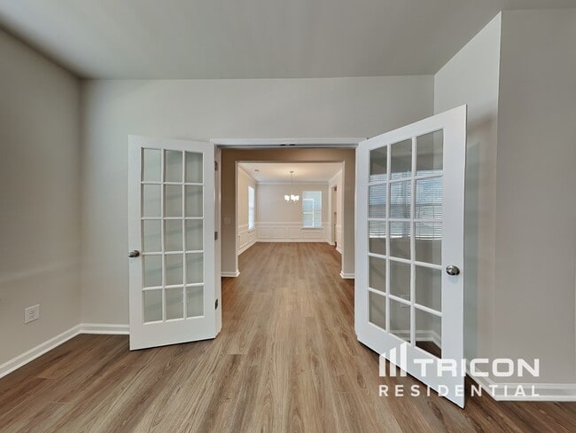 Building Photo - 108 Fennec Dr