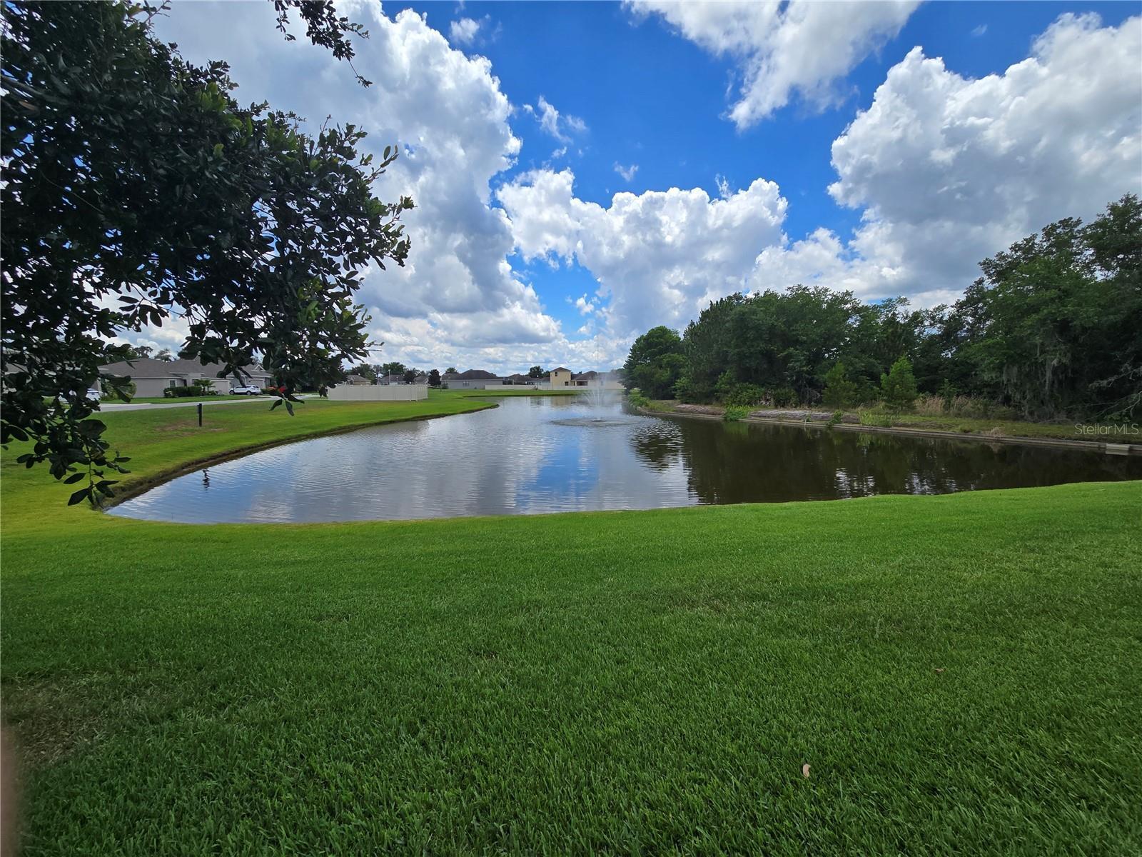 Building Photo - 6457 Evergreen Park Dr