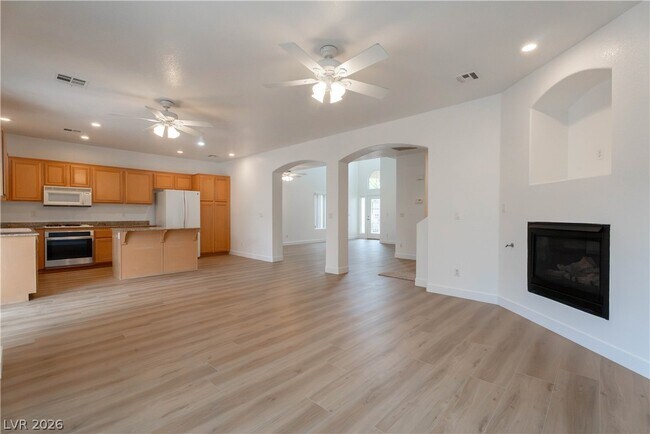 Building Photo - 3148 E Eldorado Ln
