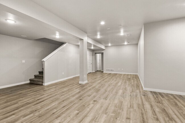 Building Photo - 6837 Grassy Range Dr