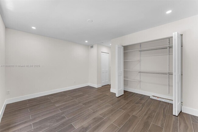 Building Photo - 7707 Camino Real