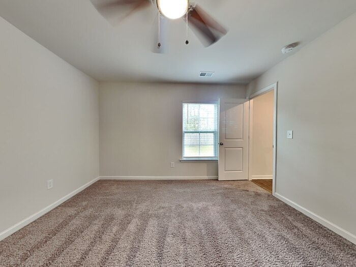 Building Photo - 308 Crooked Pne Ct