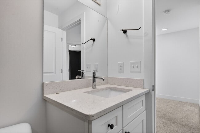 Building Photo - 2925 Square Lake Ct