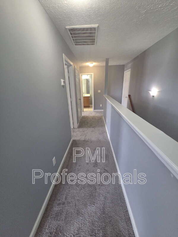 Building Photo - 1214 Timber Creek Dr
