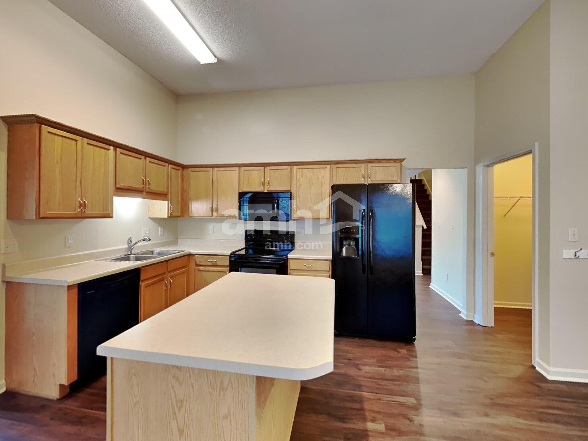 Building Photo - 10188 Kay Oak Cove