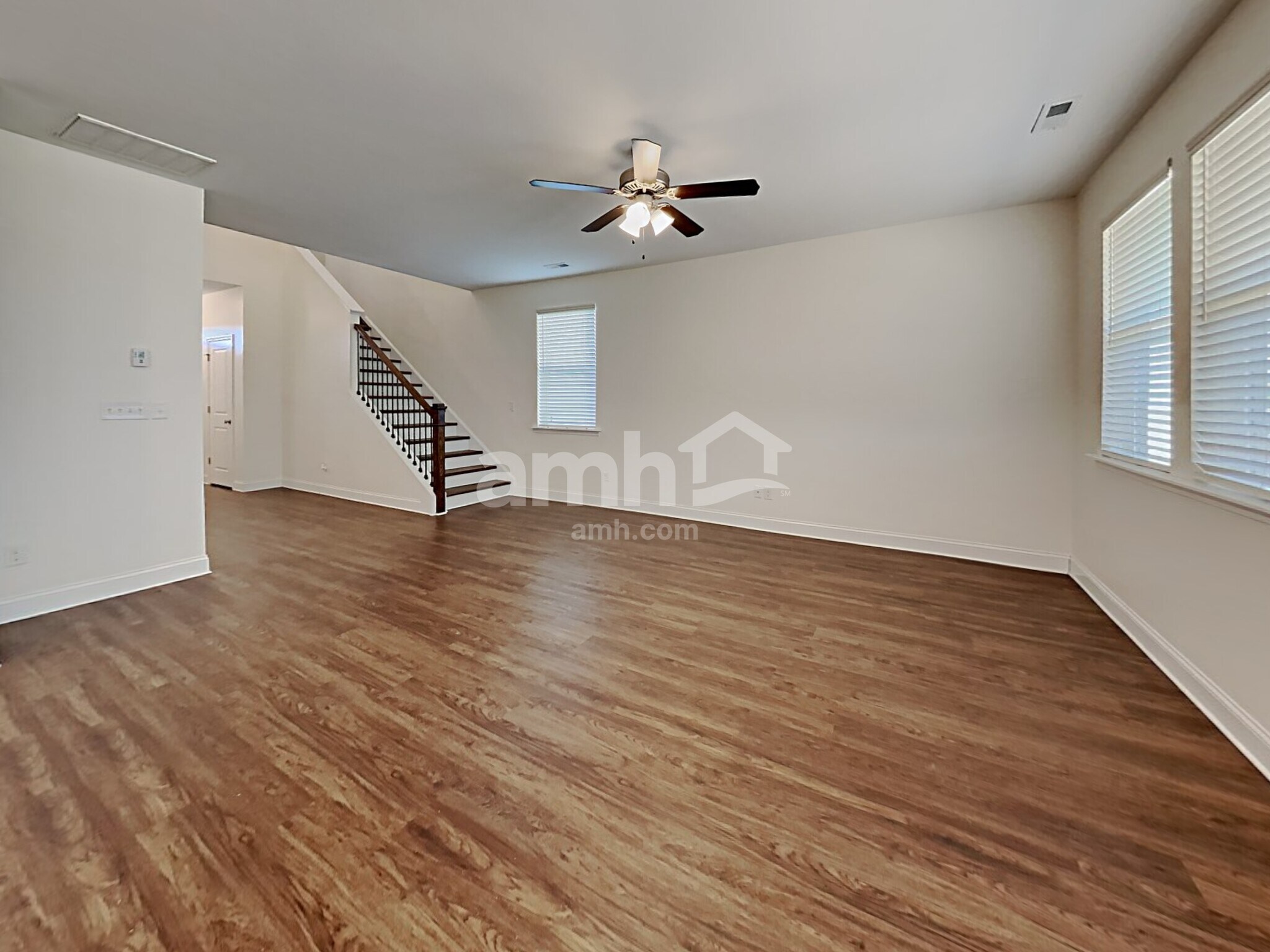 Building Photo - 115 Samara Ln