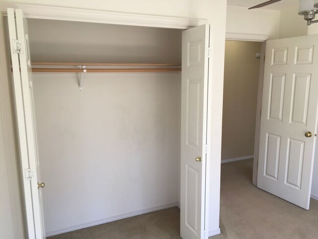 Building Photo - ***PENDING APPLICATION*** 2 Story Pet Friendly Contemporary 3 Bed Home w/ Views, Yard Service Inc...