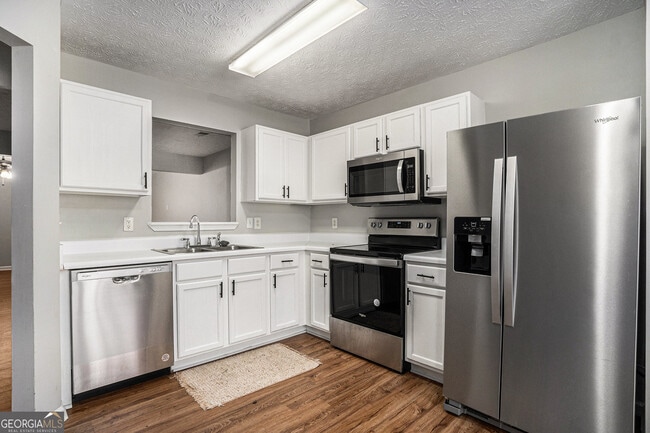 Building Photo - 3788 Waldrop Ln