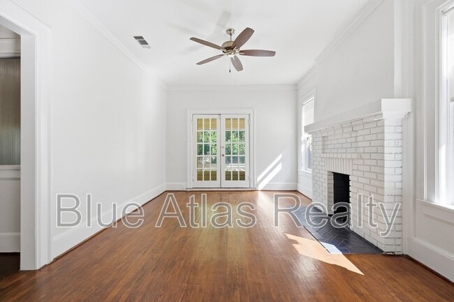 Building Photo - 4914 Victor St