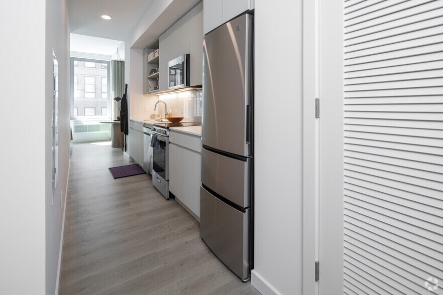 The Hazel Jersey City 89 Monitor St Jersey City NJ 07304 Apartment