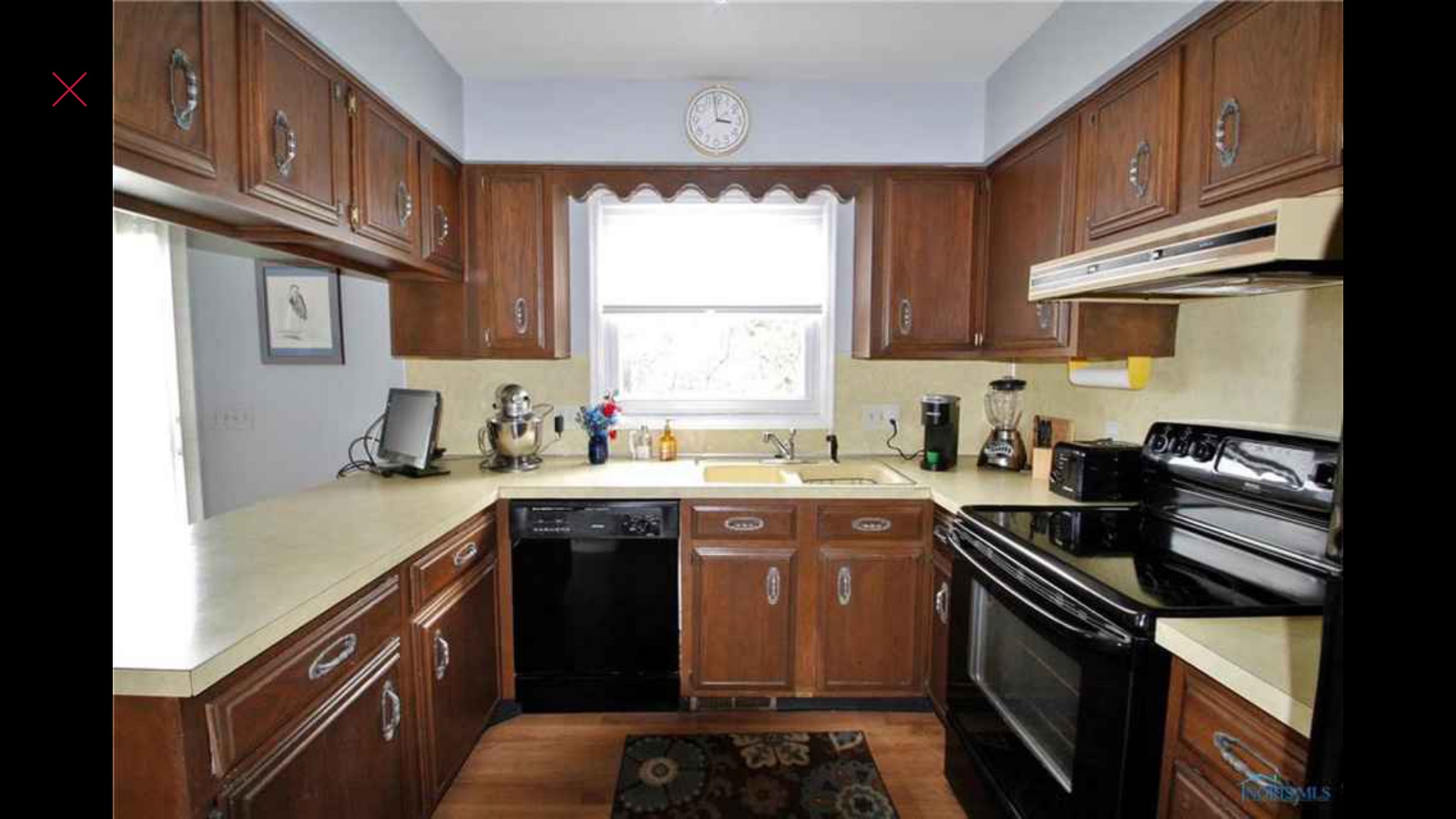kitchen with lots of cabinets(currently being renovated) - 5618 Cresthaven Ln