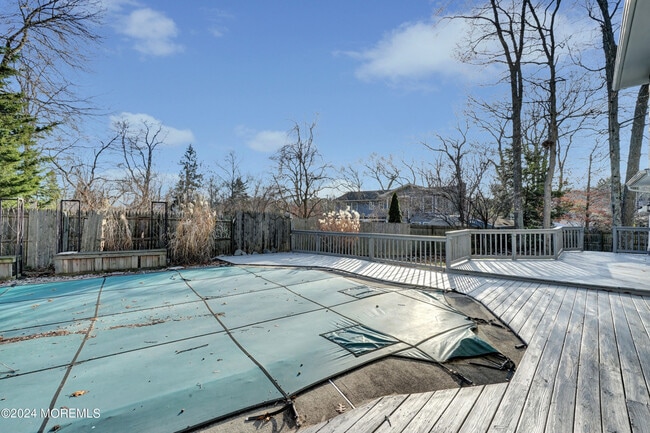 Building Photo - 22 Brookside Ct