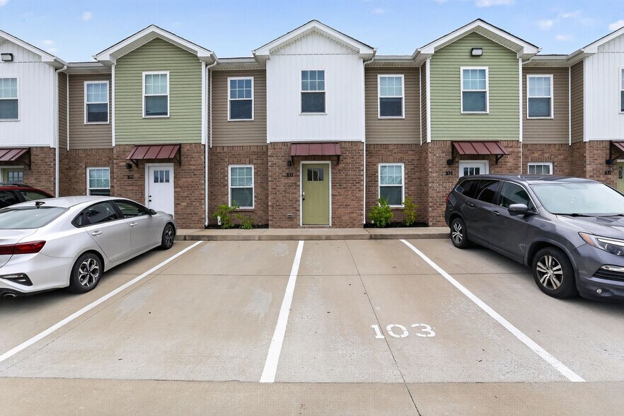 Building Photo - 1701 Old Trenton Rd